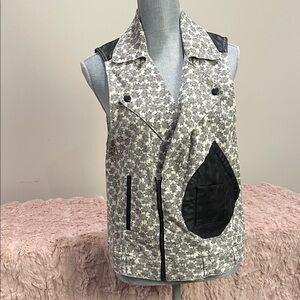 BCBGeneration Geometric Star Pattern Vest with faux leather accents, size M